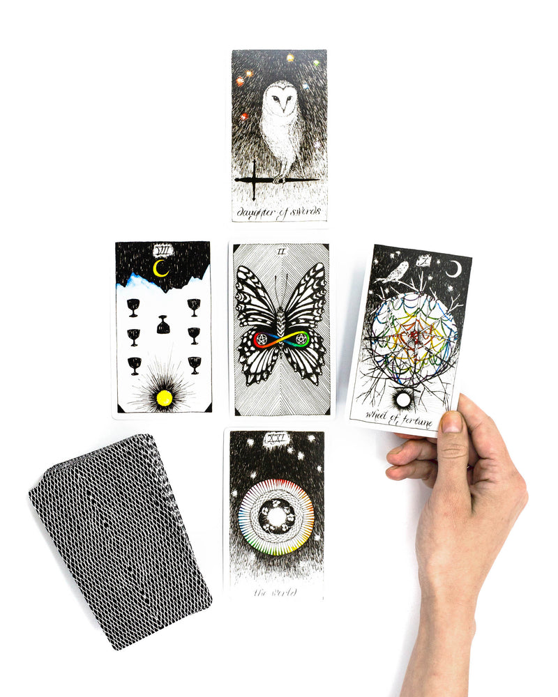 Mua The Wild Unknown Tarot Deck and Guidebook (Official Keepsake Box Set) tại Nhà sách Fahasa